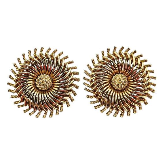 Crown Trifari Modernist Gold Tone Clip On Earrings - Picture 1 of 4
